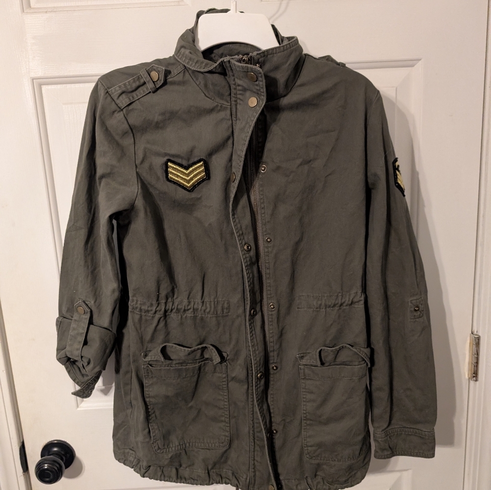 Size Small Signature Studio Jacket